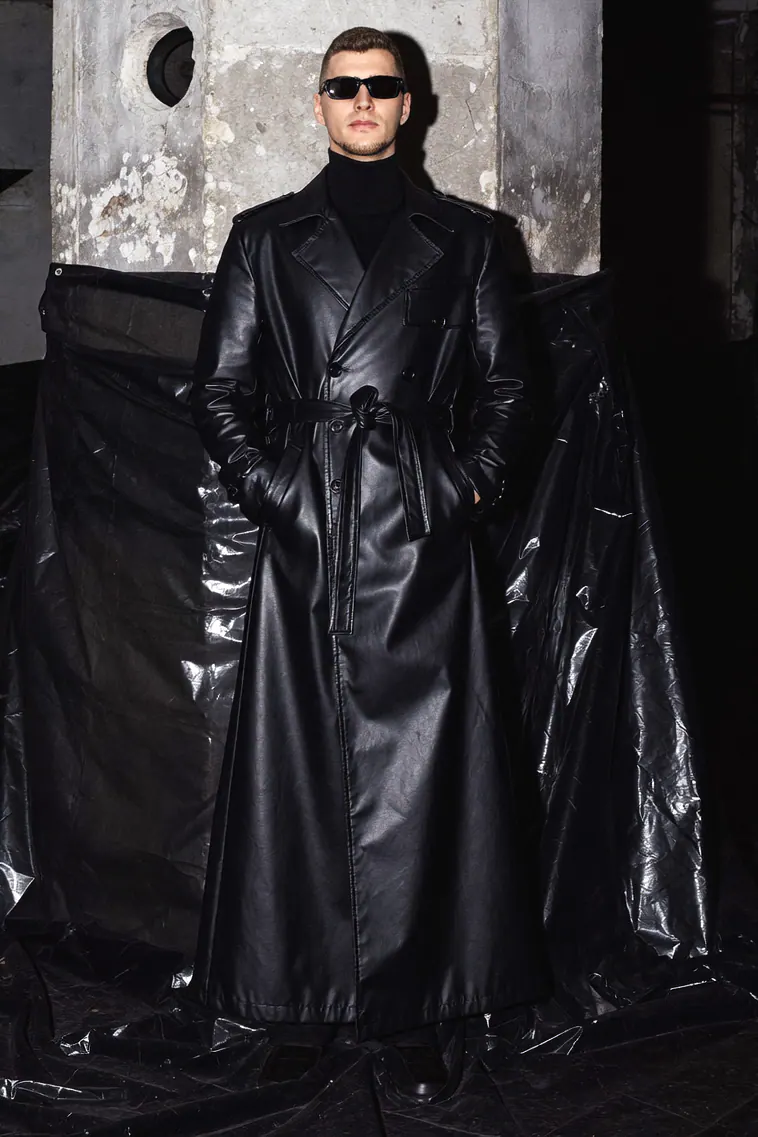 Ëlorian wearing the Lotus 2063 material system